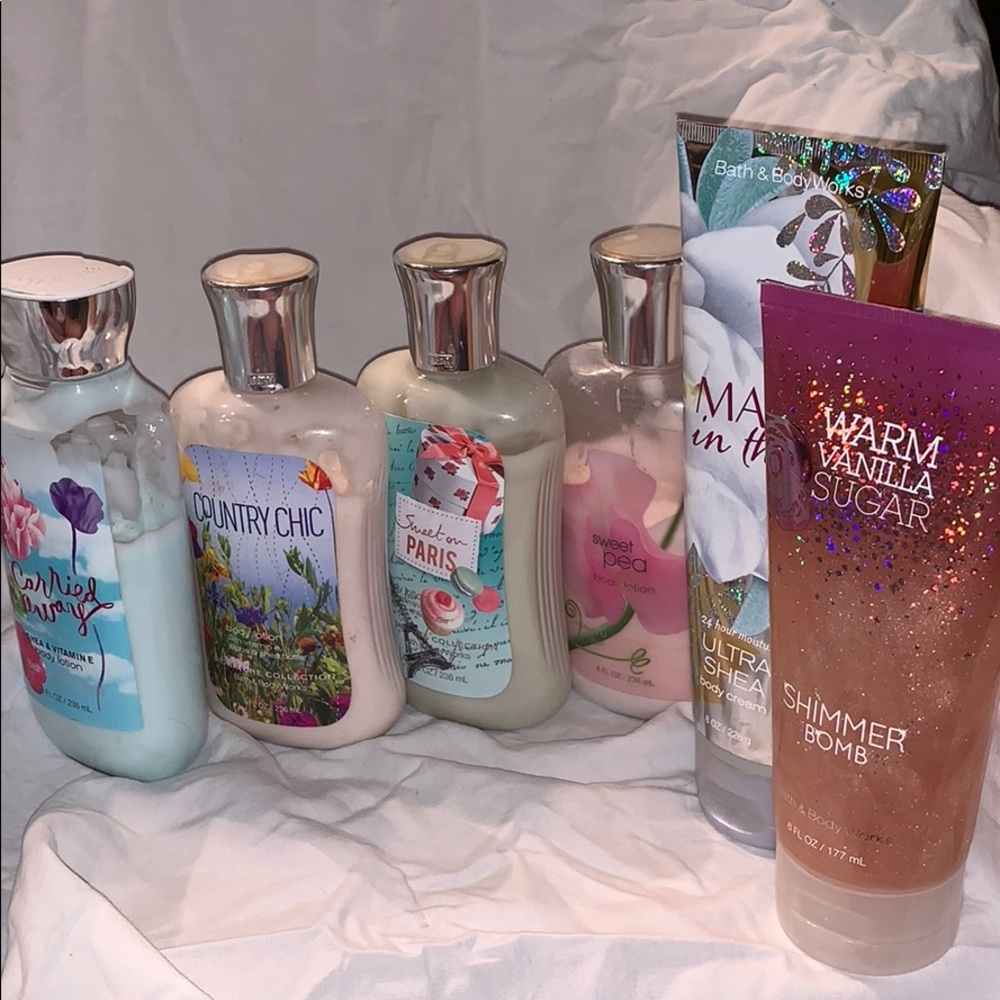 ***Sold*** Lot Bath & Body Works Lotion & Shimmer